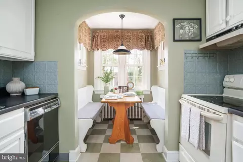Kitchen - 515 North St, Elkton, MD 21921 photo 1 of 3