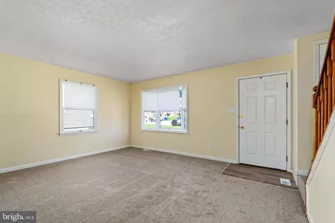 Living - 169 E Village Rd, Elkton, MD 21921 photo 2 of 3