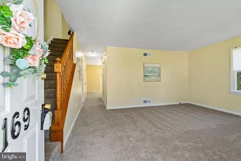 Entry Way - 169 E Village Rd, Elkton, MD 21921 photo 1 of 3