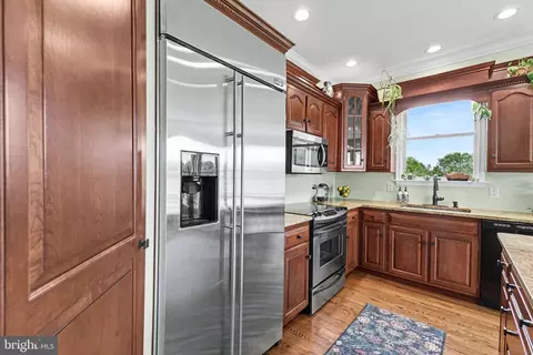 Kitchen - 26 Jumpgate Loop, Elkton, MD 21921 photo 2 of 6