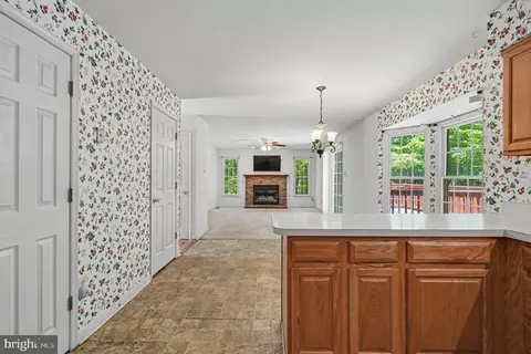 Entry Way - 146 Nicholas Dr, Elkton, MD 21921 photo 4 of 8