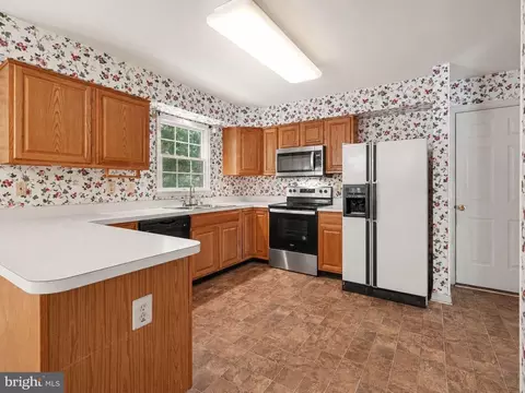 Kitchen - 146 Nicholas Dr, Elkton, MD 21921 photo 4 of 5