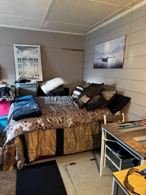 Bedroom - 2 Walnut Dr, Elkton, MD 21921 photo 4 of 4