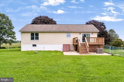 Exterior - 29 Blacksnake Rd, Elkton, MD 21921 photo 4 of 5