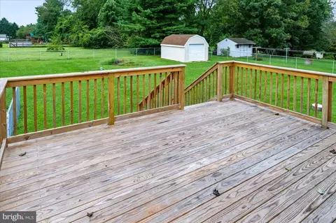 Exterior - 29 Blacksnake Rd, Elkton, MD 21921 photo 2 of 5