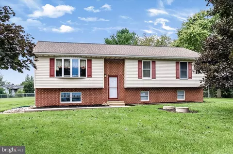 Exterior - 29 Blacksnake Rd, Elkton, MD 21921 photo 1 of 5
