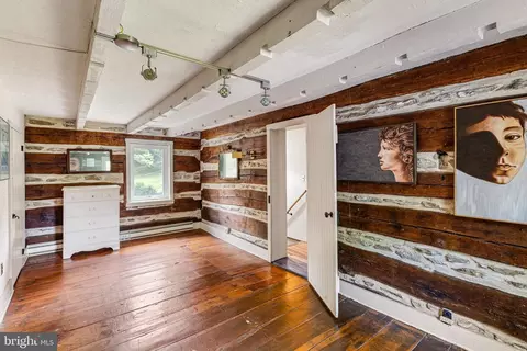 Entry Way - 384 Blacksnake Rd, Elkton, MD 21921 photo 1 of 2