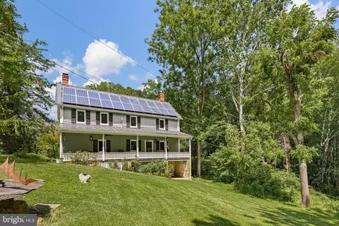 Exterior - 384 Blacksnake Rd, Elkton, MD 21921 photo 5 of 8