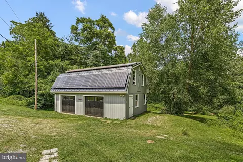 Exterior - 384 Blacksnake Rd, Elkton, MD 21921 photo 7 of 8