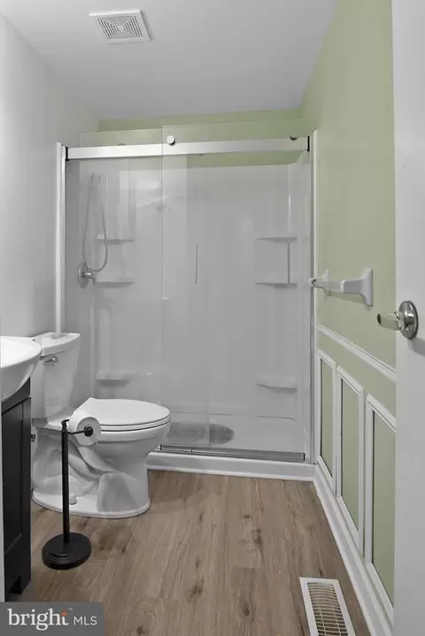 Bath - 111 Quail Ct, Elkton, MD 21921 photo 1 of 1