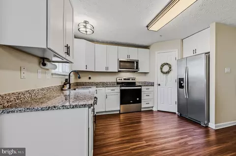 Kitchen - 436 Buttonwoods Rd, Elkton, MD 21921 photo 1 of 2