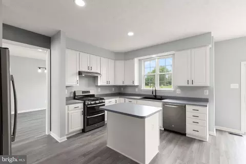 Kitchen - 185 Longview Dr, Elkton, MD 21921 photo 1 of 3