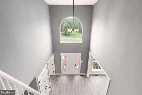 Entry Way - 185 Longview Dr, Elkton, MD 21921 photo 8 of 13