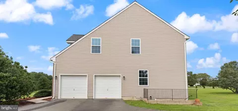 Exterior - 185 Longview Dr, Elkton, MD 21921 photo 6 of 8