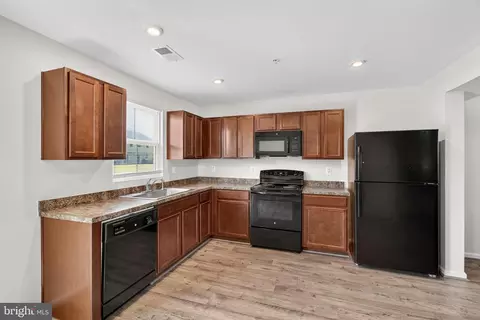 Kitchen - 18 Marsh Ln, Elkton, MD 21921 photo 1 of 1