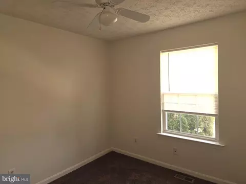 Bedroom - 422 Buttonwoods Rd, Elkton, MD 21921 photo 4 of 4