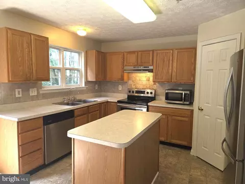Kitchen - 422 Buttonwoods Rd, Elkton, MD 21921 photo 1 of 1