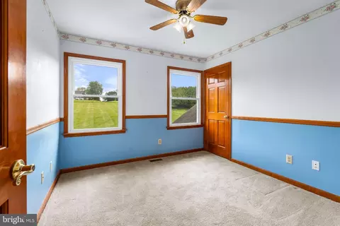 Bedroom - 39 Long Dr, Elkton, MD 21921 photo 2 of 4