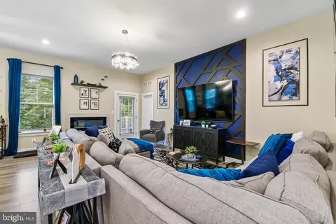 Living - 23 Red Cloud Loop, Elkton, MD 21921 photo 1 of 1