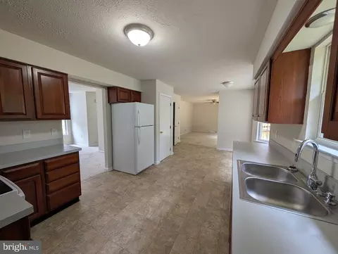 Kitchen - 109 Cherry Tree Ln, Elkton, MD 21921 photo 1 of 1