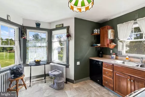 Kitchen - 616 Conowingo Rd, Conowingo, MD 21918 photo 2 of 2
