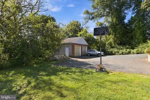 Exterior - 616 Conowingo Rd, Conowingo, MD 21918 photo 3 of 4