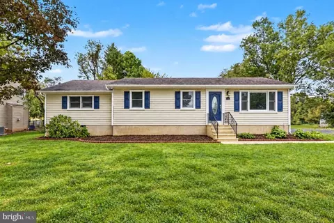 132 Macintosh Dr, Colora, MD 21917