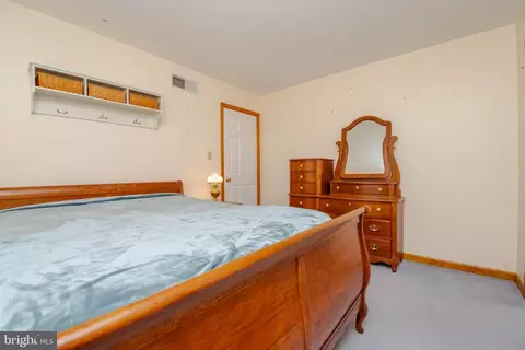Bedroom - Undisclosed, Elkton, MD 21921 photo 6 of 9