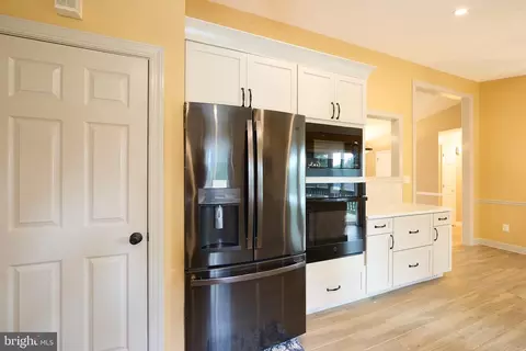 Entry Way - 6 Country Side Loop, Elkton, MD 21921 photo 2 of 3
