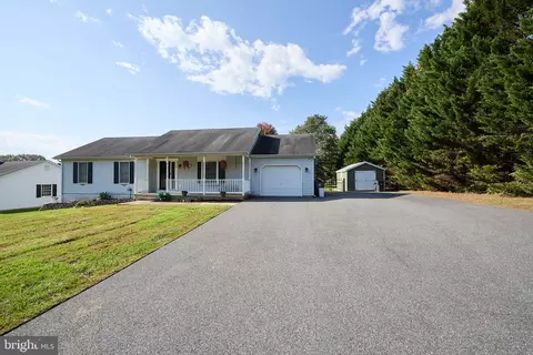 Exterior - 6 Country Side Loop, Elkton, MD 21921 photo 1 of 6