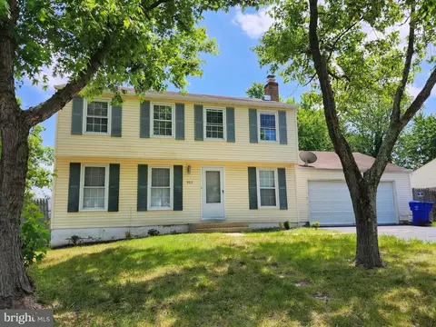 902 Truro Ln, Waldorf, MD 20601