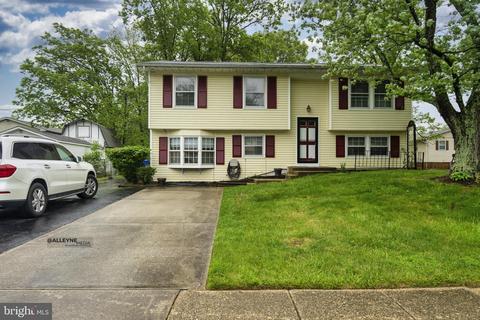 77 Garner Ave, Waldorf, MD 20602 photo 1
