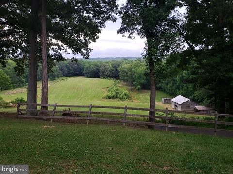 6275 Hidden Valley Dr, La Plata, MD 20646