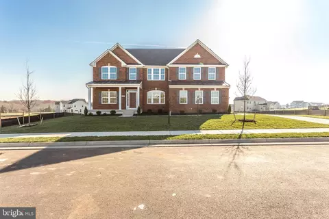 16474 Catherine Woods Ct, Hughesville, MD 20637