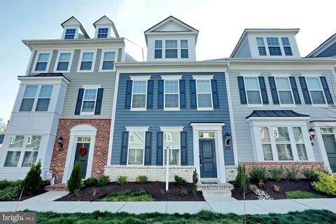 381 Buckeye Cir, La Plata, MD 20646