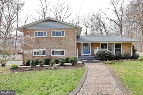 9101 American Holly Ct, La Plata, MD 20646
