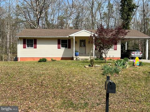 8756 Dove Dr, Bel Alton, MD 20611