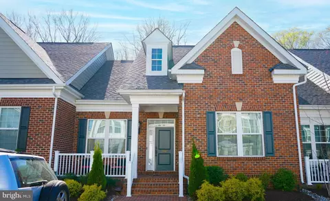 376 Buckeye Cir, La Plata, MD 20646