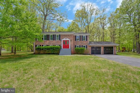 3585 Elsa Ave, Waldorf, MD 20603