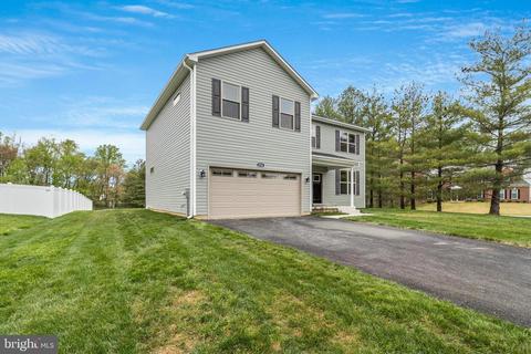 2101 Cedar Tree Ln, Waldorf, MD 20601 photo 2