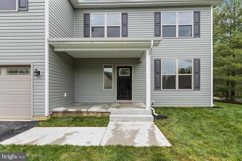 2101 Cedar Tree Ln, Waldorf, MD 20601 photo 3