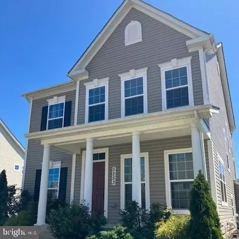 5253 Blue Crab Ln, Waldorf, MD 20602
