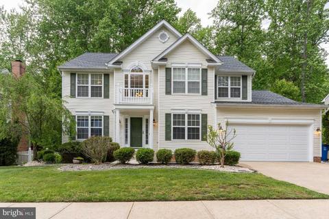 107 Powhatan Ct, La Plata, MD 20646