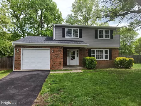 10705 Westwood Ln, Waldorf, MD 20601