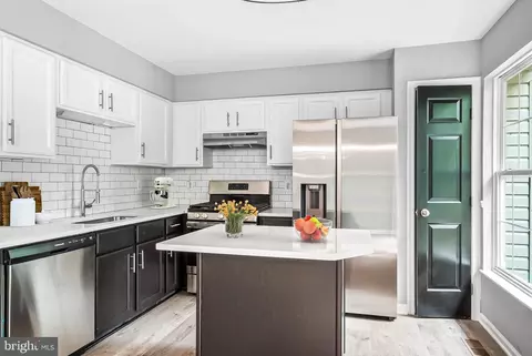 3814 Lakewood Pl, Waldorf, MD 20602