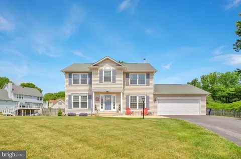 2903 Henry Ct, Waldorf, MD 20603