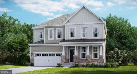 4242 Shakespeare Cir, White Plains, MD 20695
