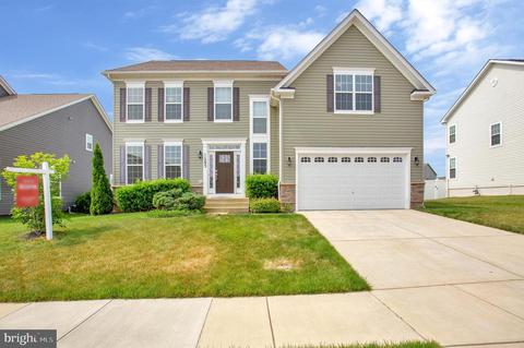 11293 Torrey Pines Dr, White Plains, MD 20695