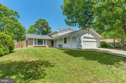 2111 Dennis Rd, Waldorf, MD 20601