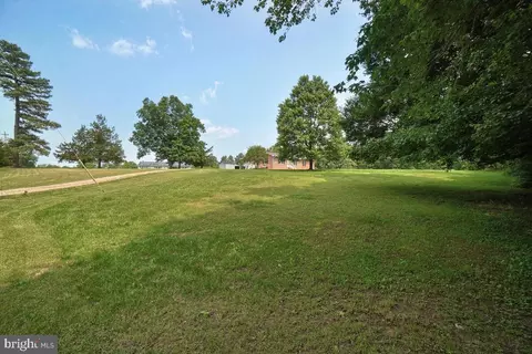 13812 Booth Pl, Waldorf, MD 20601 photo 38
